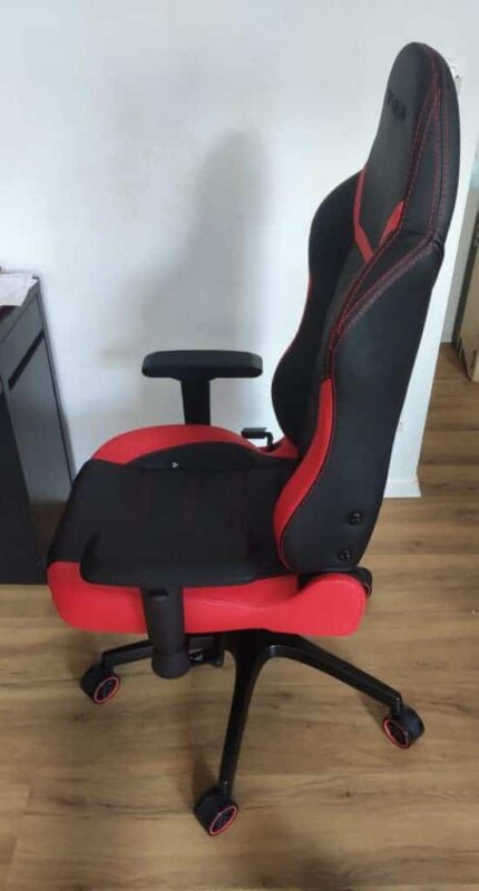 Top 10 Best High-End Gaming Chairs in 2023